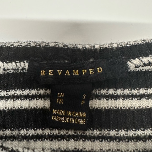Revamped striped ribbed crop top/sweater size small stretchy - Picture 6 of 7